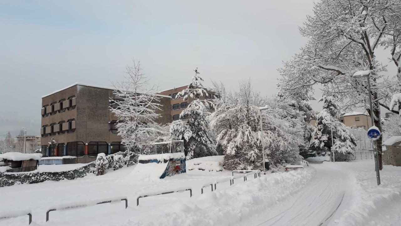 Jugendherberge Innsbruck - Youth Hostel Exterior photo